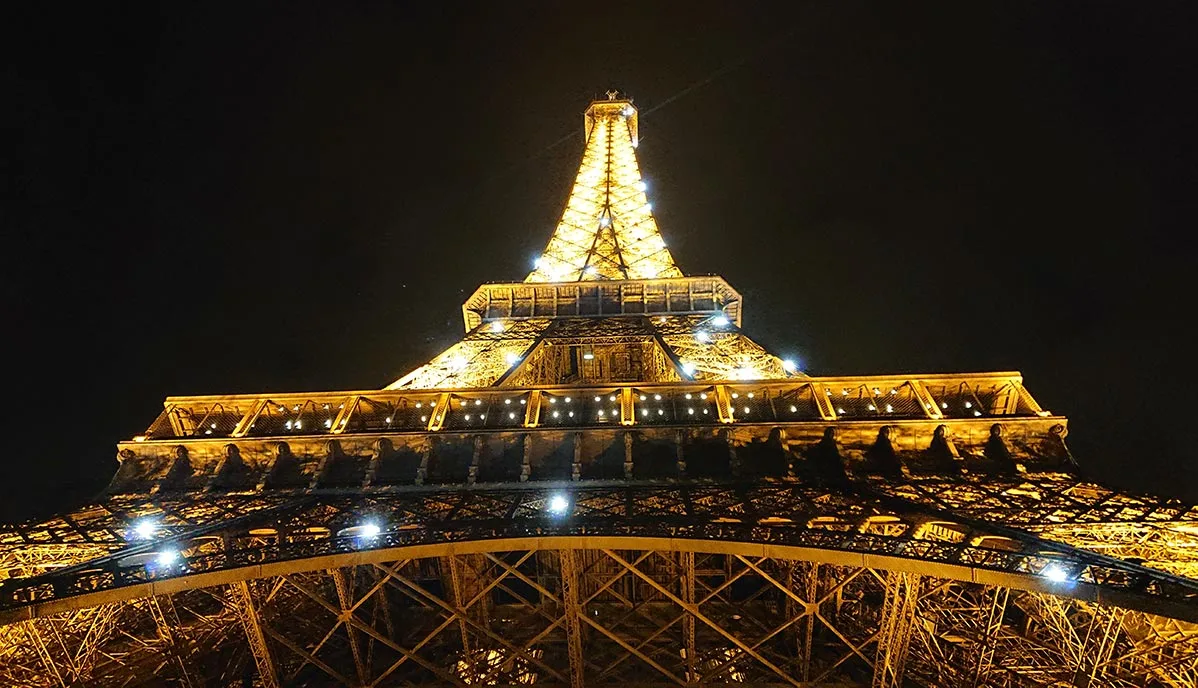 Sparkling light show on the Eiffel Tower at night