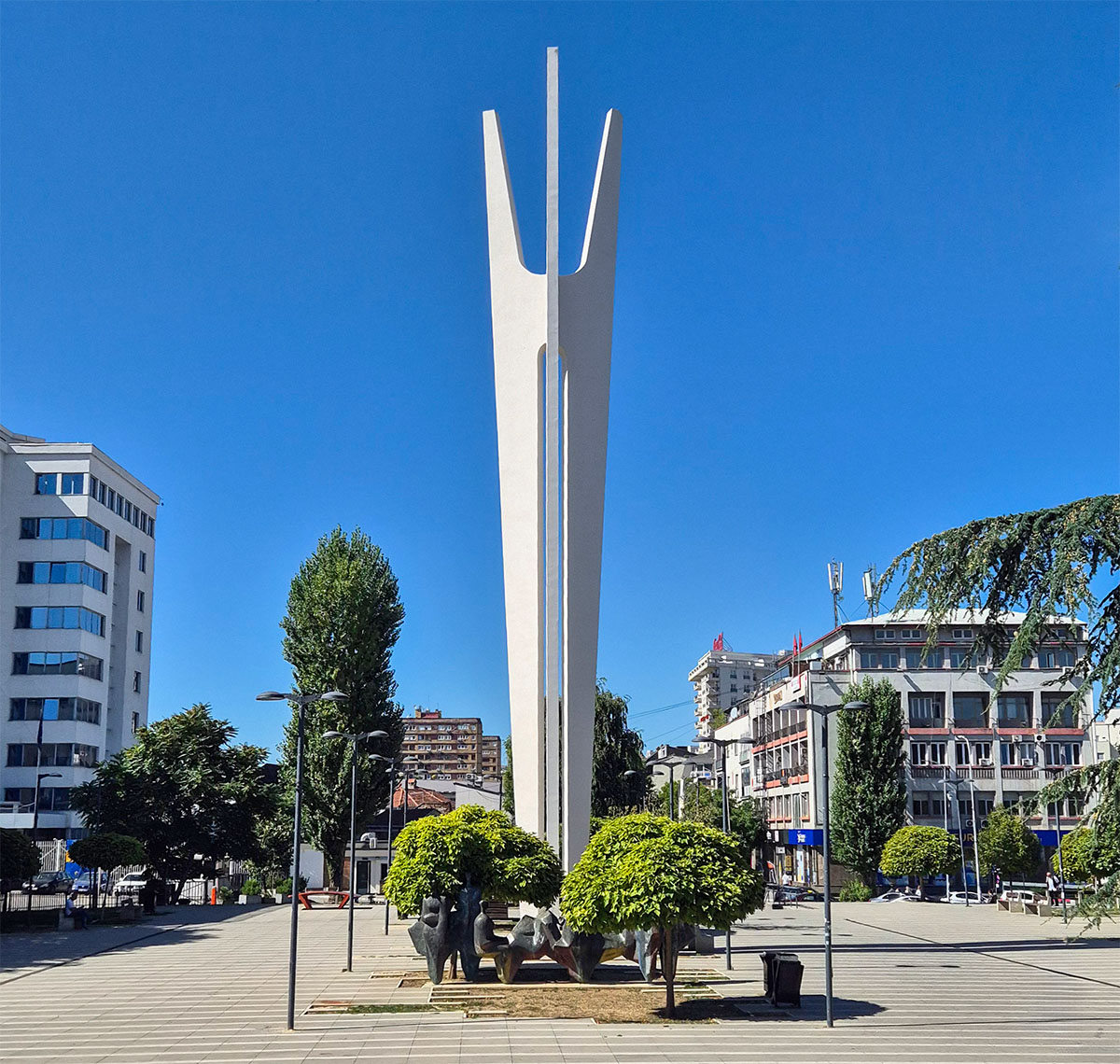 The Trident monument in the government quarter seen during our Pristina day trip
