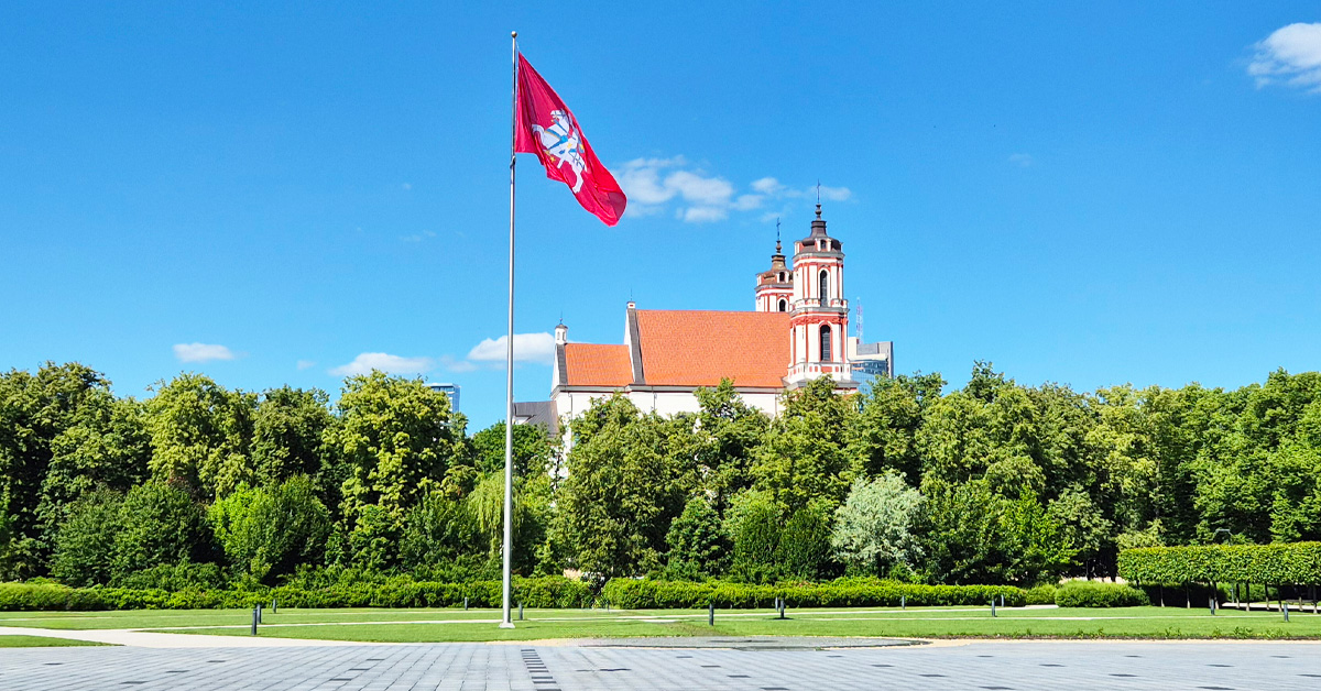 An image of Lukiškės Square with no people in the centre of Vilnius, Lithuania